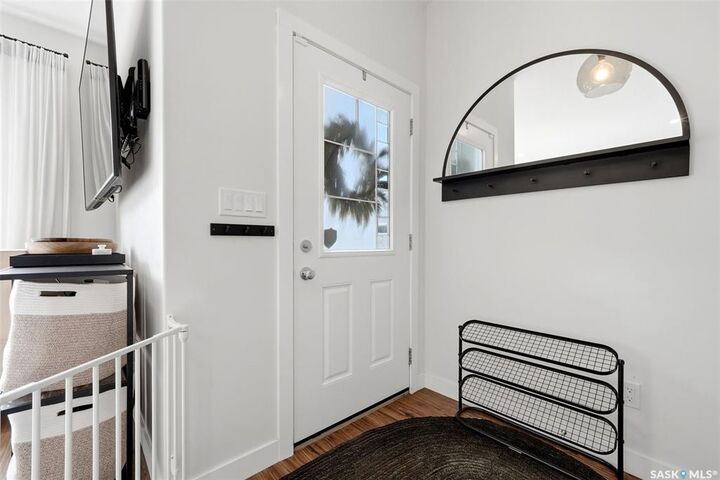 Property Photo:  2174 Elliott Street  SK S4N 3H2 
