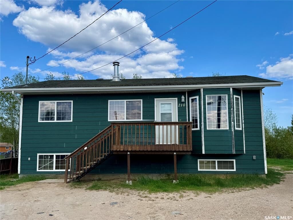 Property Photo:  210 Bouvier Crescent  SK S0M 0A1 