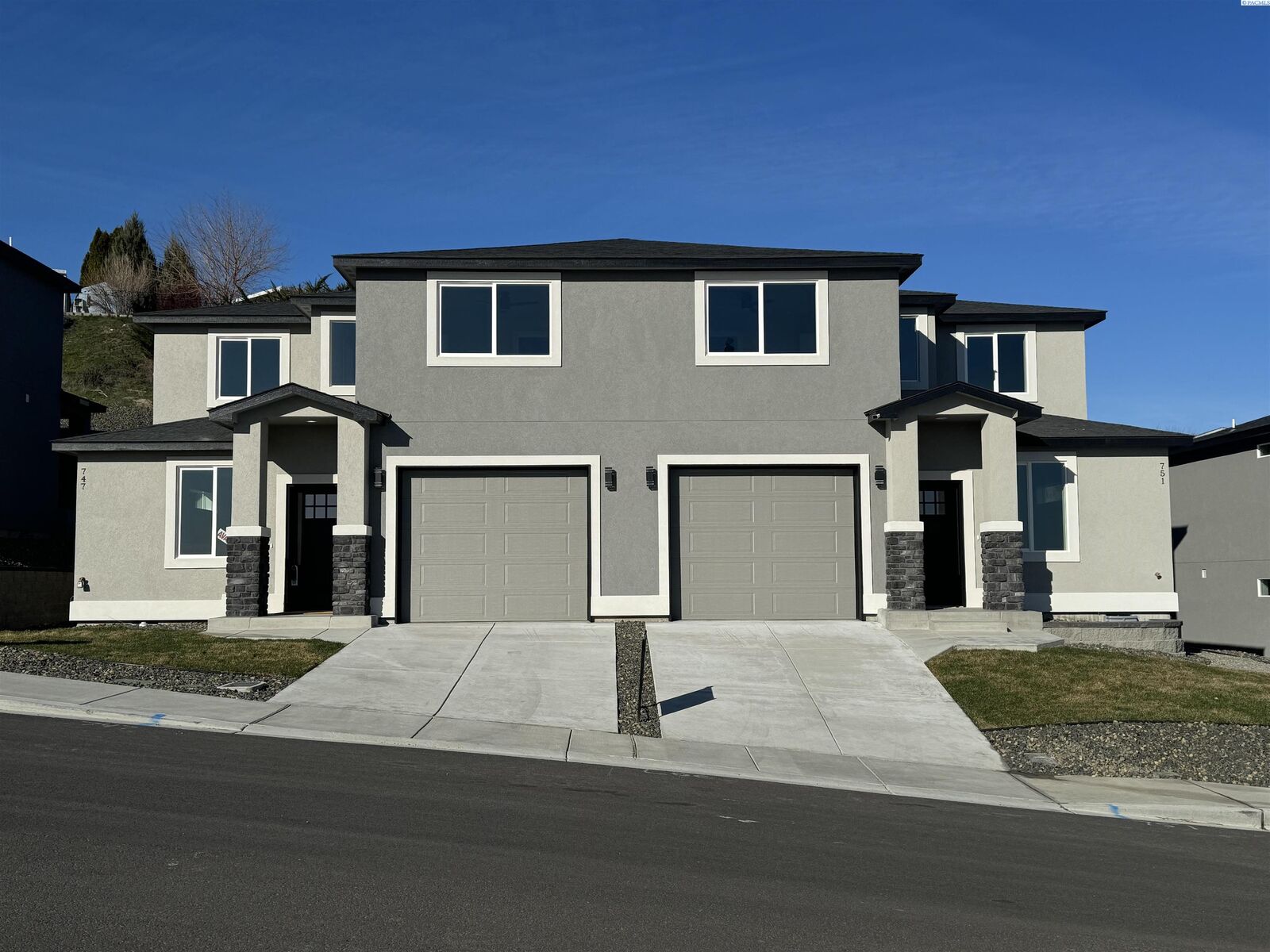 Property Photo:  814 Rio Vista Loop Lot41  WA 99352 