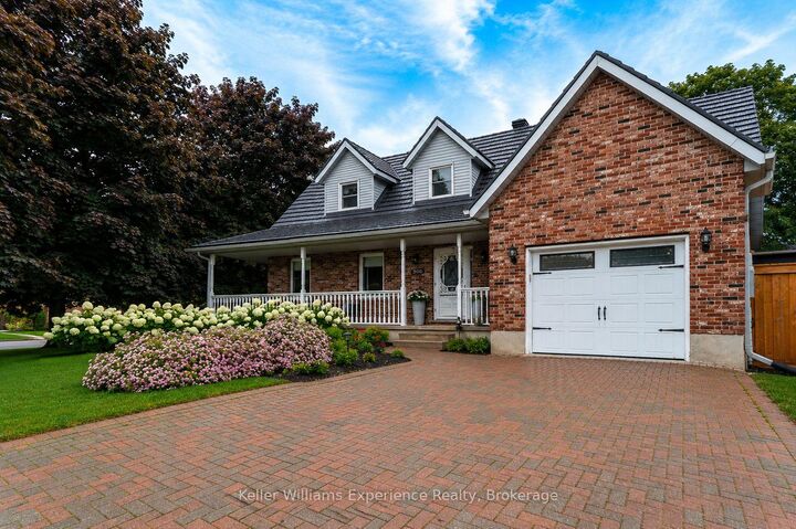 Property Photo: 300 4th Avenue W ON N4K 4V2