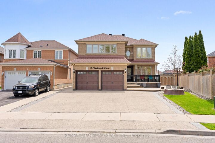 Property Photo: 3 Fiddleneck Crescent ON L6R 1R2