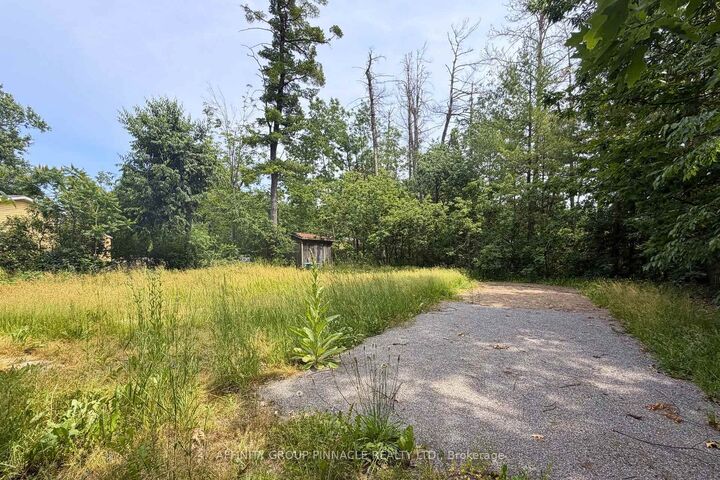 Property Photo: 2 Oakwood Drive ON K0M 1N0