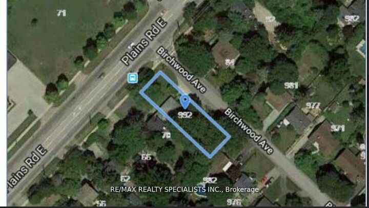 Property Photo:  990-992 Birchwood Avenue  ON L7T 2H8 