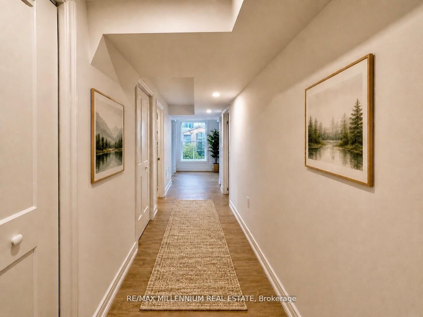 Property Photo:  27 Telegraph Drive Lower  ON L1P 1S2 