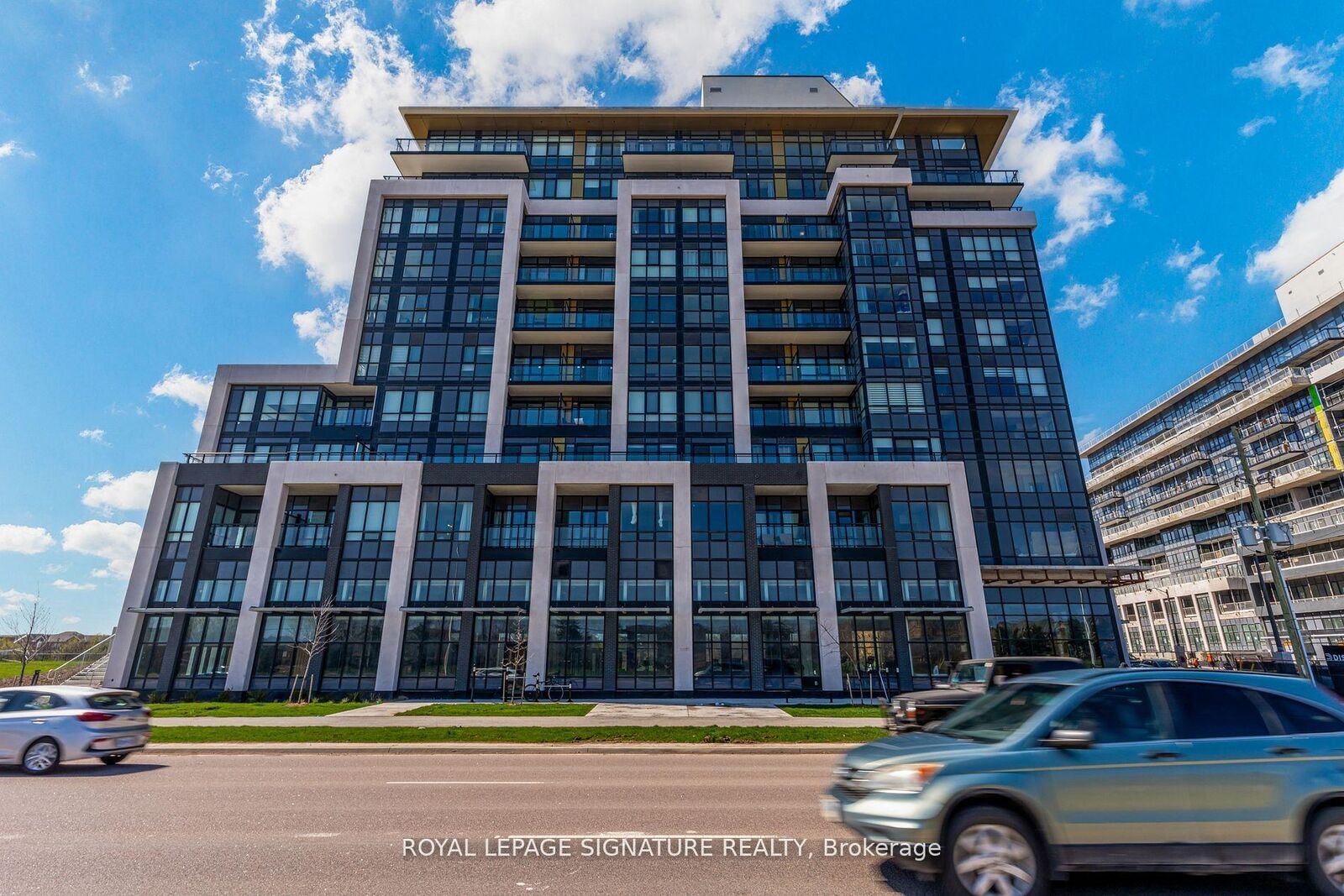 Property Photo:  395 Dundas Street W 132  ON L6M 5R8 