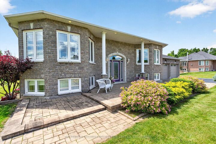Property Photo: 14 Apple Blossom Drive ON K6V 5T1