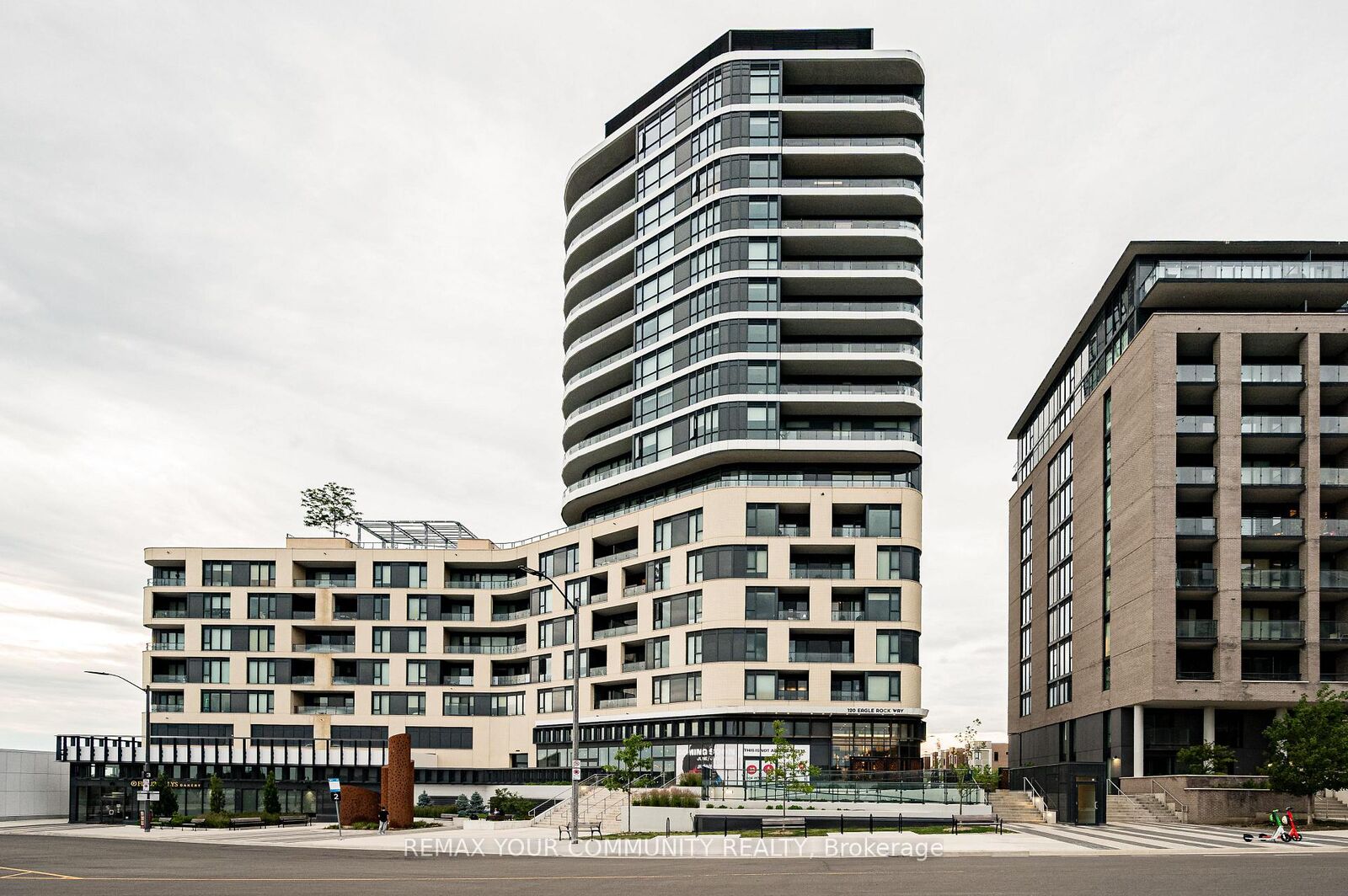 Property Photo: 120 Eagle Rock Way 1002 ON L6A 5C2