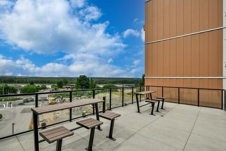 Property Photo: 31900 Raven Avenue 210 BC V2V 0H5