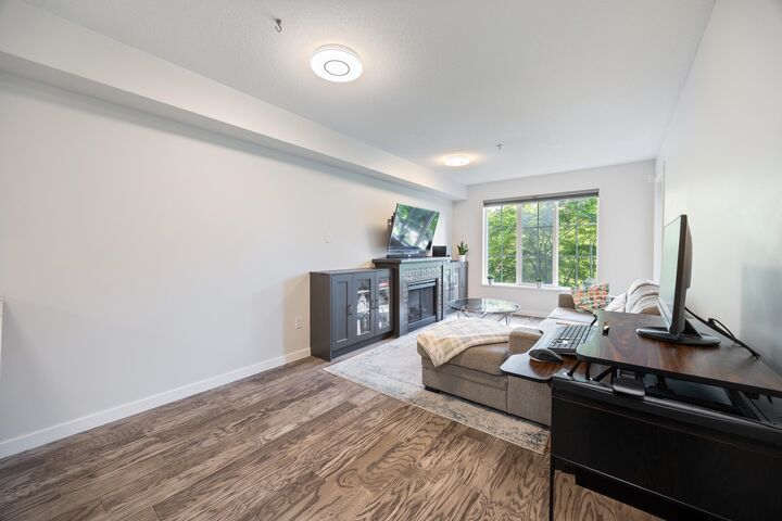 Property Photo: 14877 100 Avenue 207 BC V3R 3H1