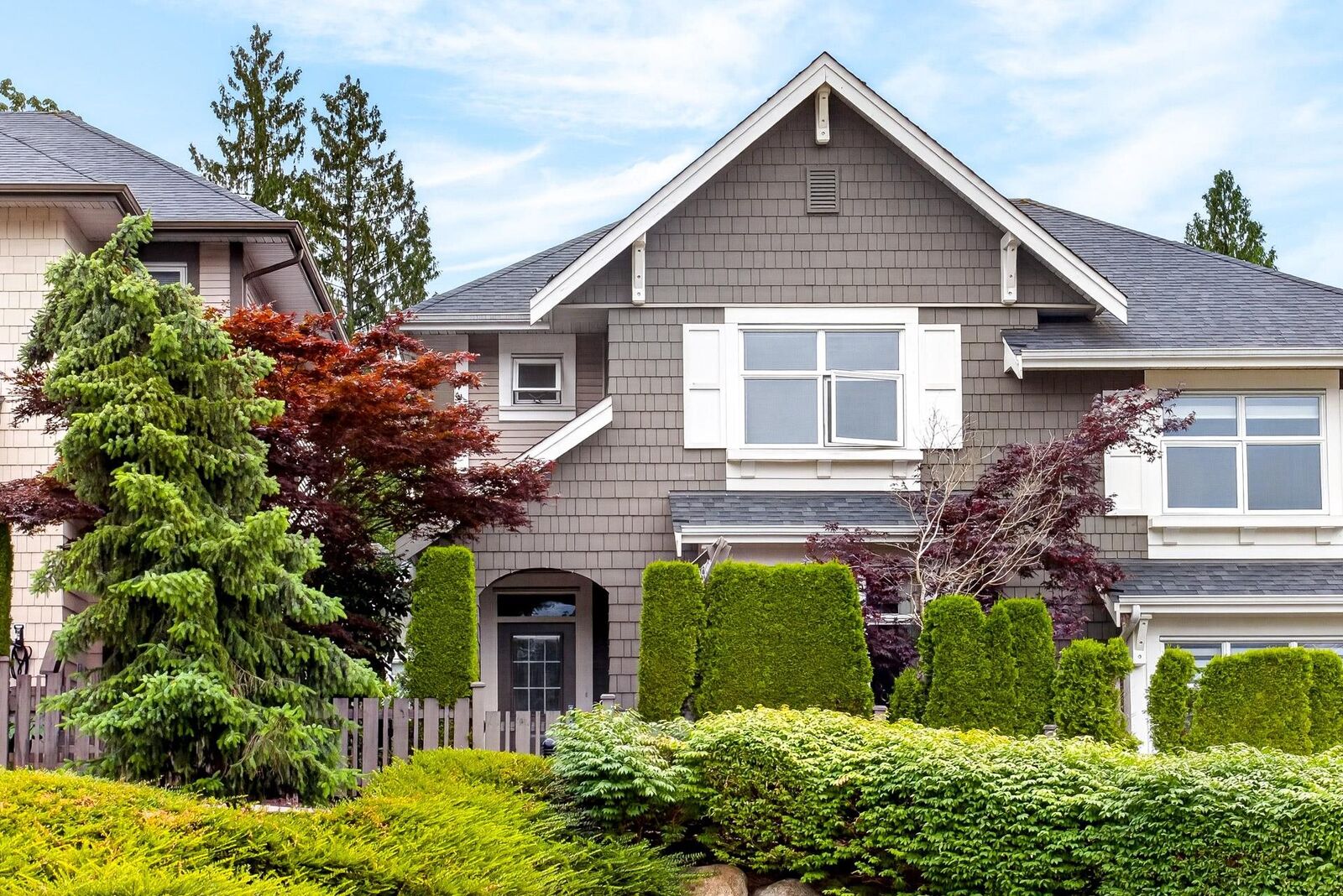 Property Photo: 3400 Devonshire Avenue 35 BC V3E 0L1