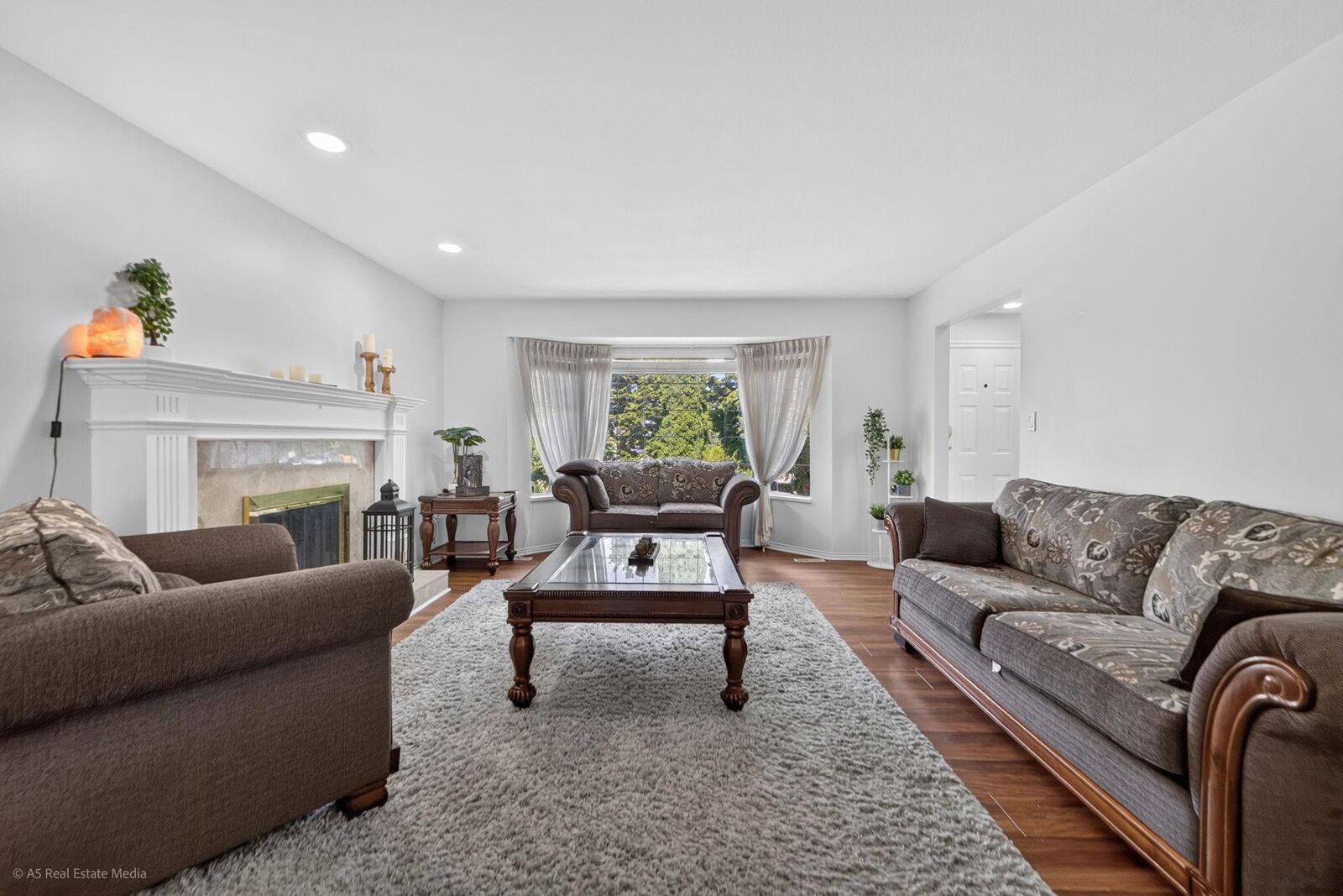 Property Photo: 12460 63A Avenue BC V3X 2C7
