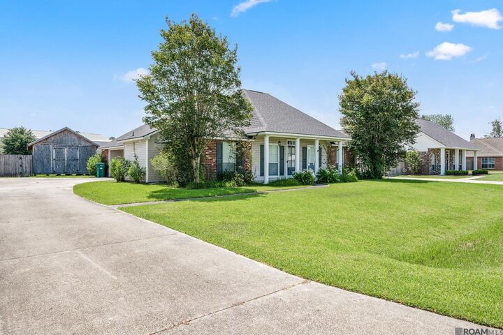 Property Photo: 24610 Rolling Meadow LA 70726