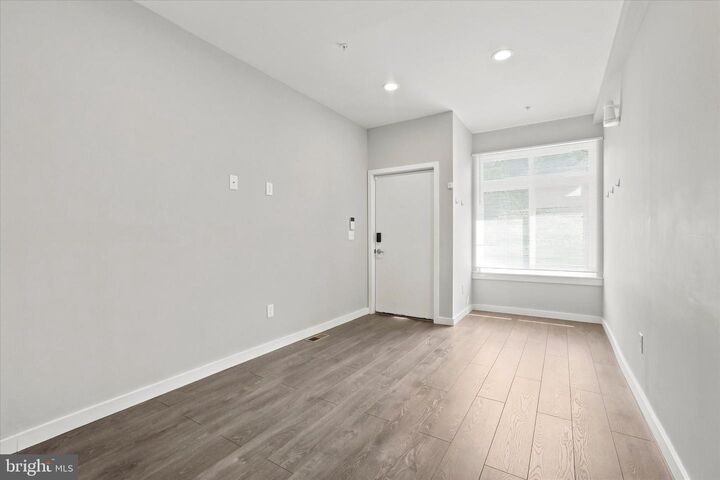 Property Photo:  2044 N 5th Street  PA 19122 