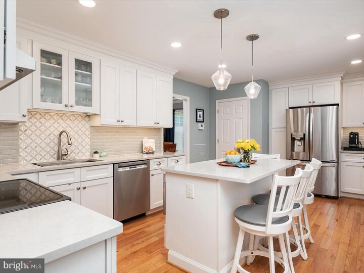 Property Photo:  1589 Crofton Parkway  MD 21114 