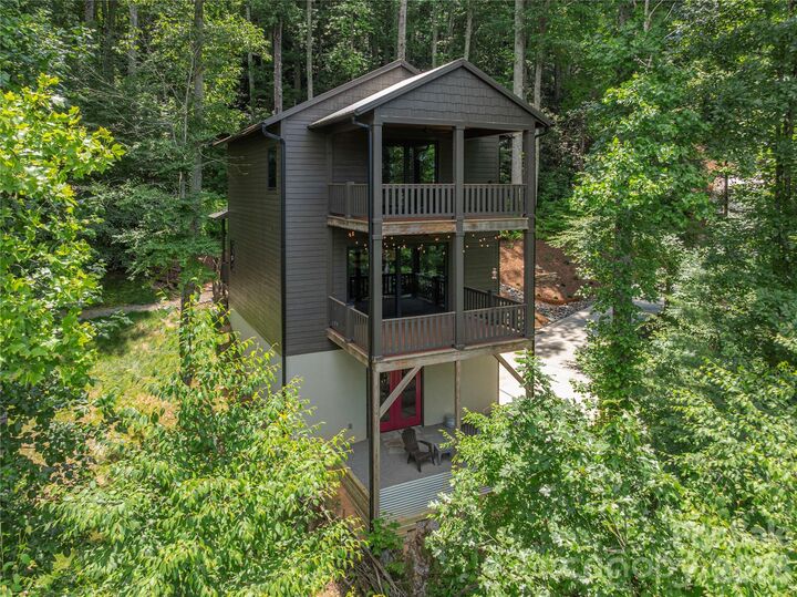 Property Photo: 30 Garren View Drive NC 28730