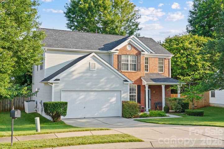 Property Photo:  15926 Bubbling Branch Lane  NC 28273 