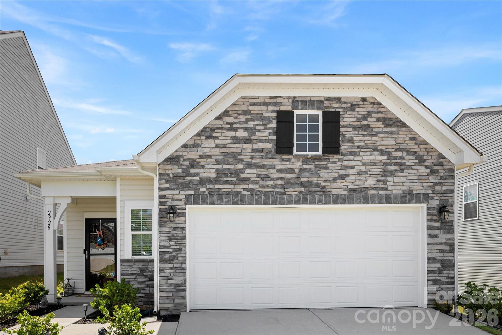 Property Photo:  2928 Legacy Ridge Lane  NC 28609 