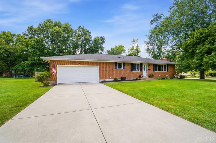 Property Photo:  205 Parker Drive  OH 45066 