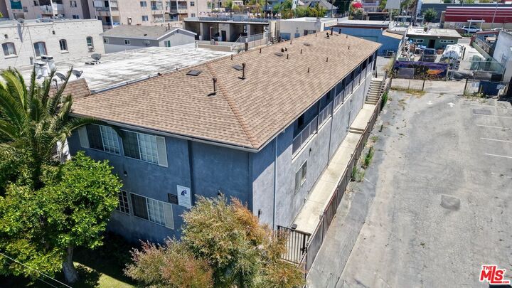 Property Photo: 663 W 5th St CA 90731