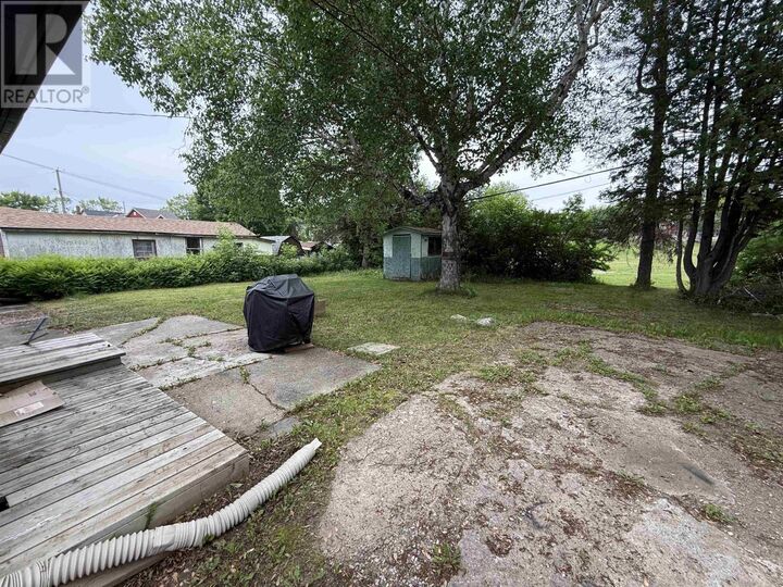 Property Photo: 79 Maple Cres ON P0T 1C0