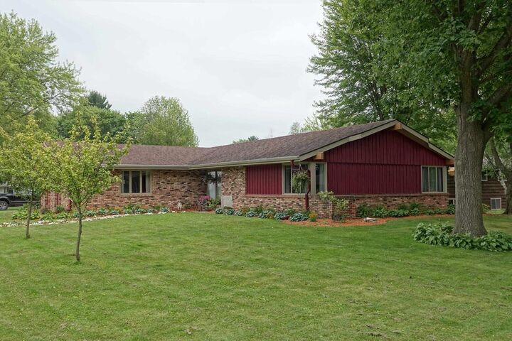 Property Photo:  510 Melbinger Street  WI 54460 