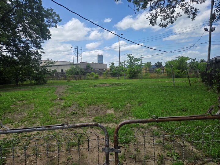Property Photo:  1900 Goodwin Avenue  AR 72301 