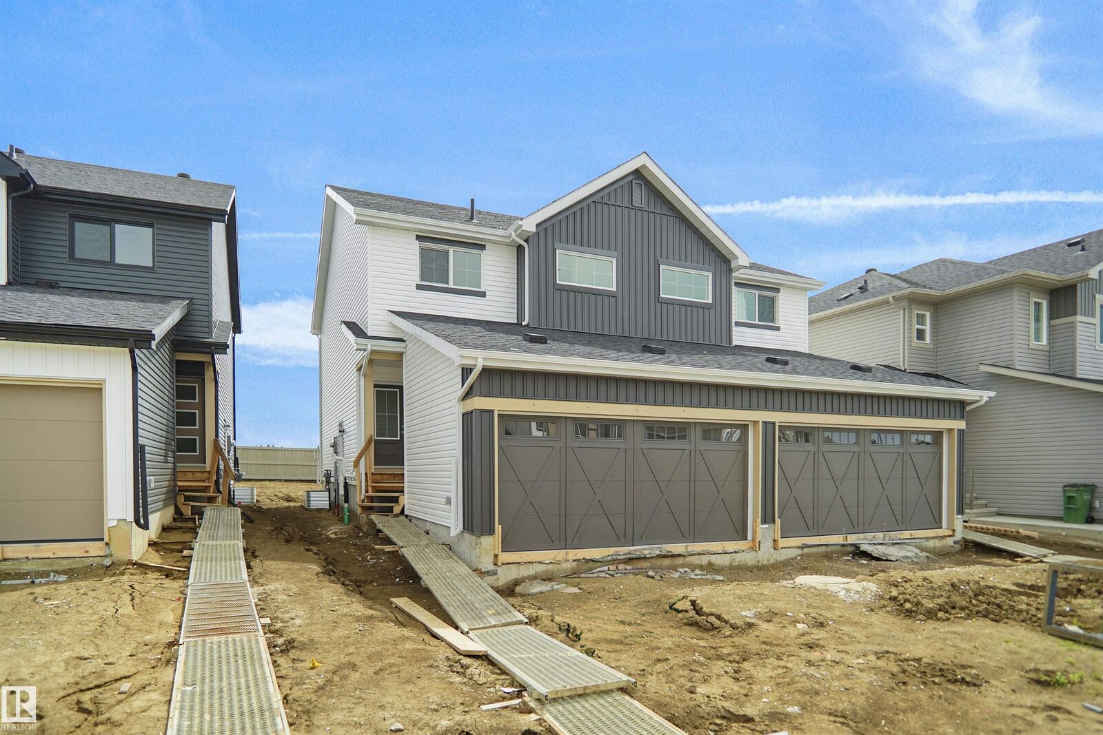 Property Photo: 163 Munn Way AB T9E 1X9