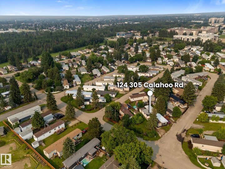 Property Photo:  124 305 Calahoo Road  AB T7X 3K7 