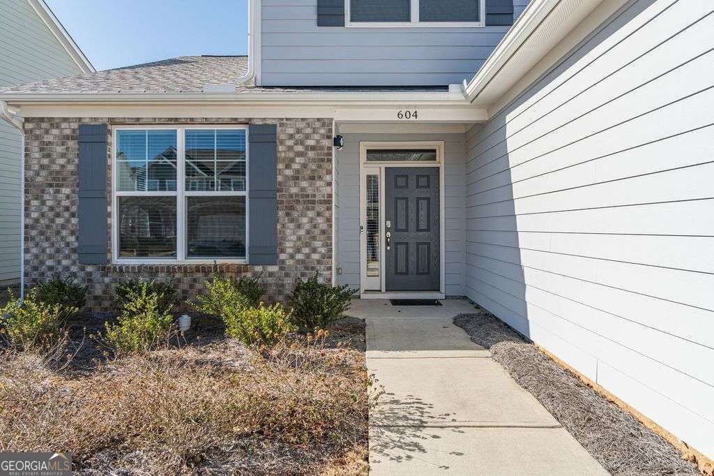 Property Photo:  604 Redfish Way  GA 30548 