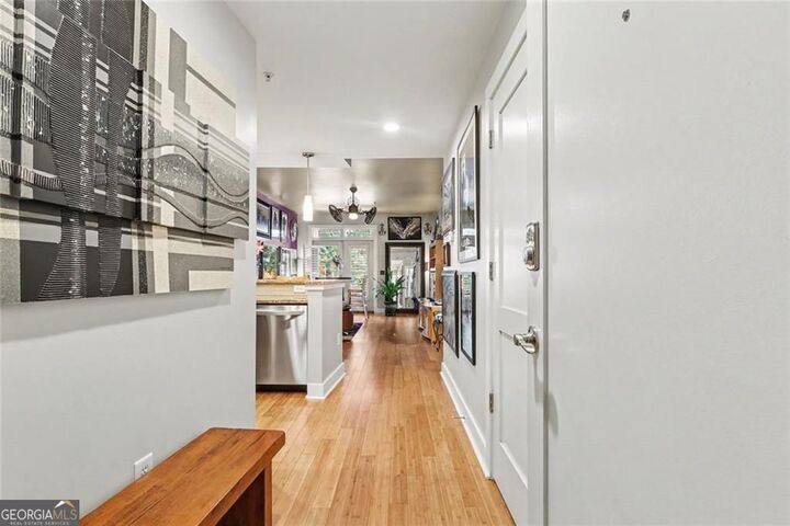 Property Photo:  3655 Peachtree Road NE 204  GA 30319 