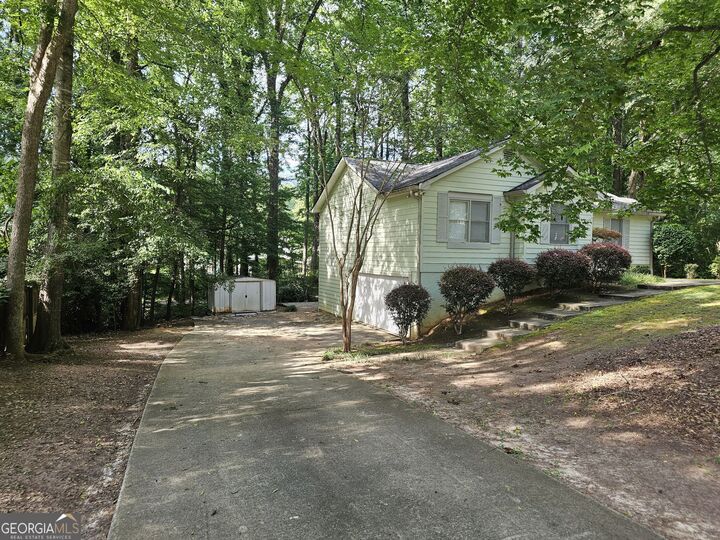 Property Photo: 344 Summer Place GA 30263