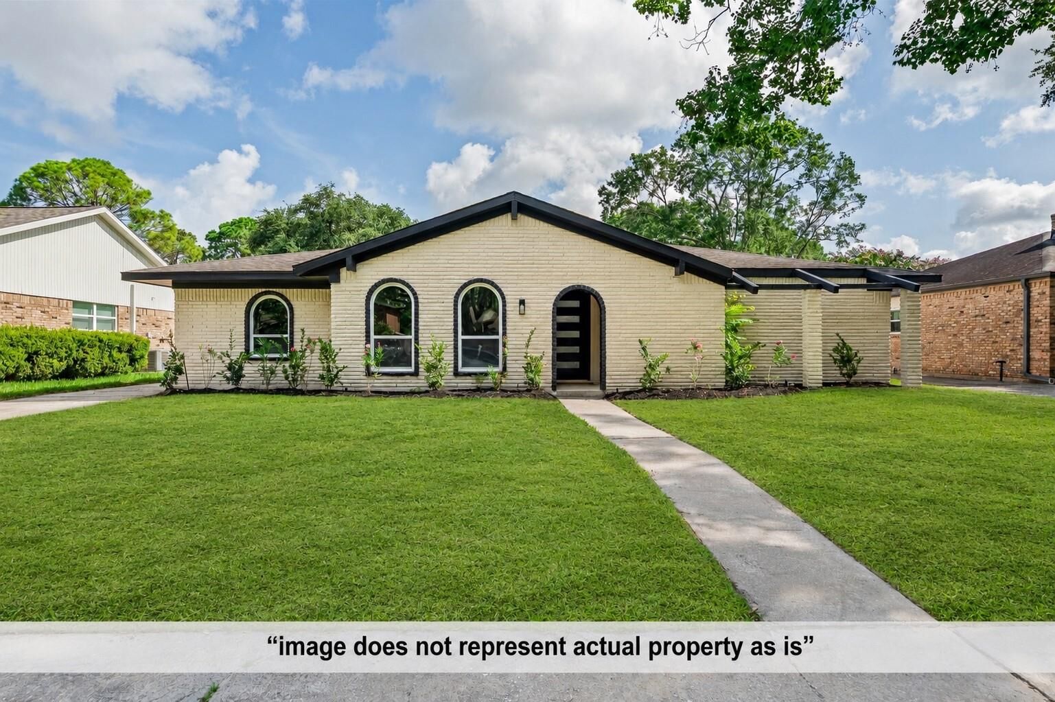 Property Photo:  6114 Valkeith Drive  TX 77096 