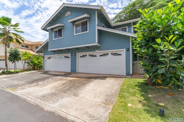 Property Photo:  95-1061 Wikao Street 55  HI 96789 