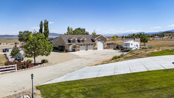 Property Photo: 3311 W Allard Ranch Dr UT 84761