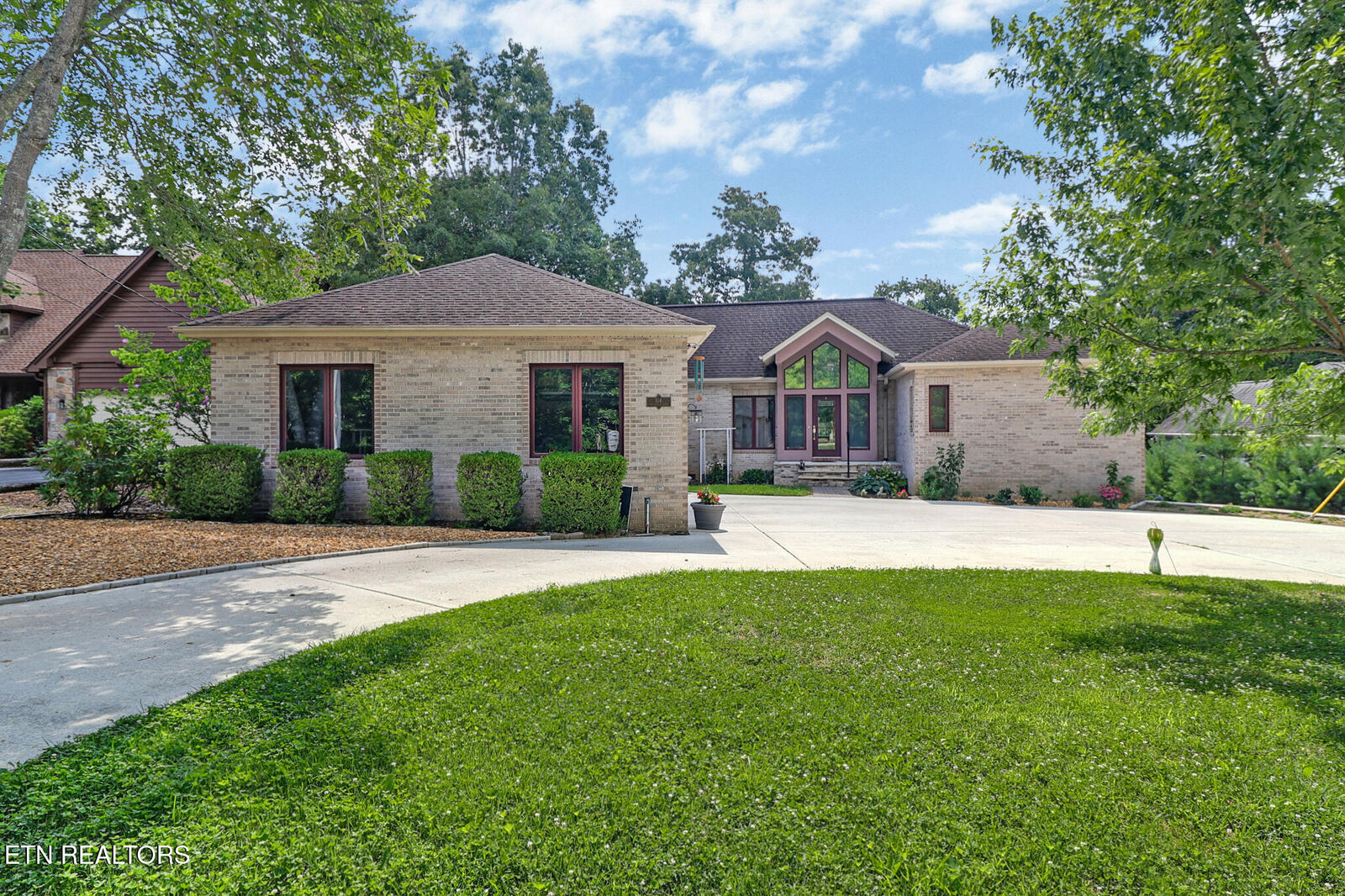 Property Photo: 114 Knollwood Lane TN 38558