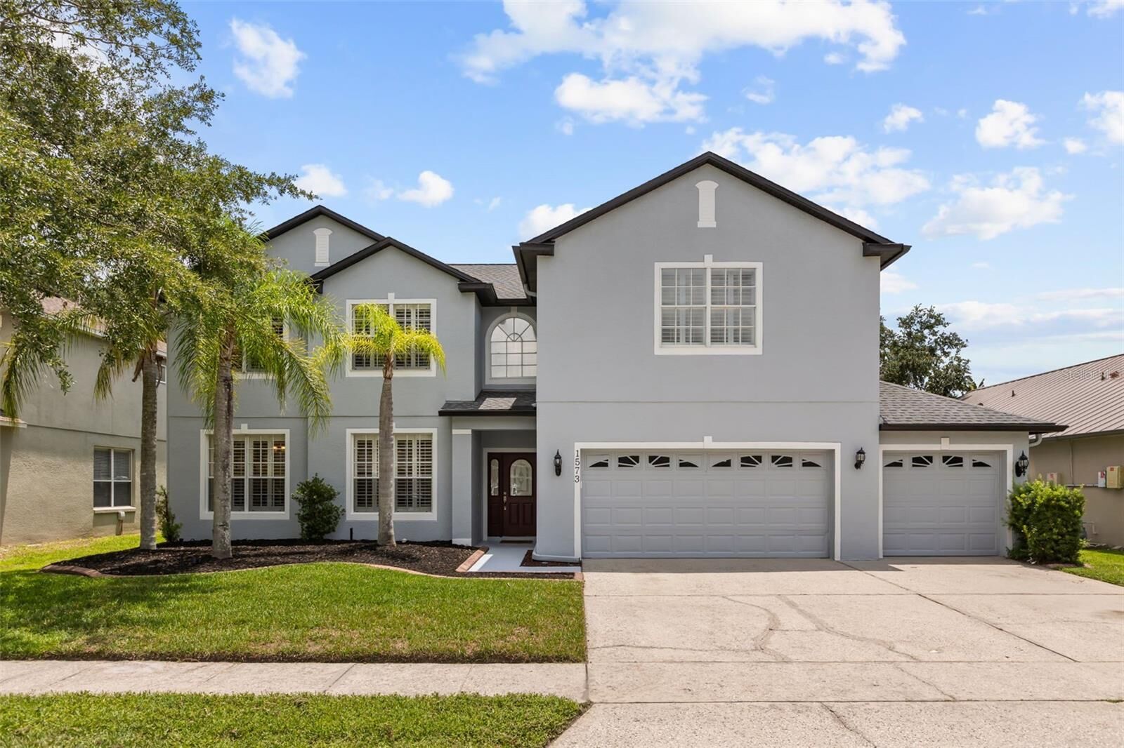 Property Photo: 1573 Anna Catherine Drive FL 32828
