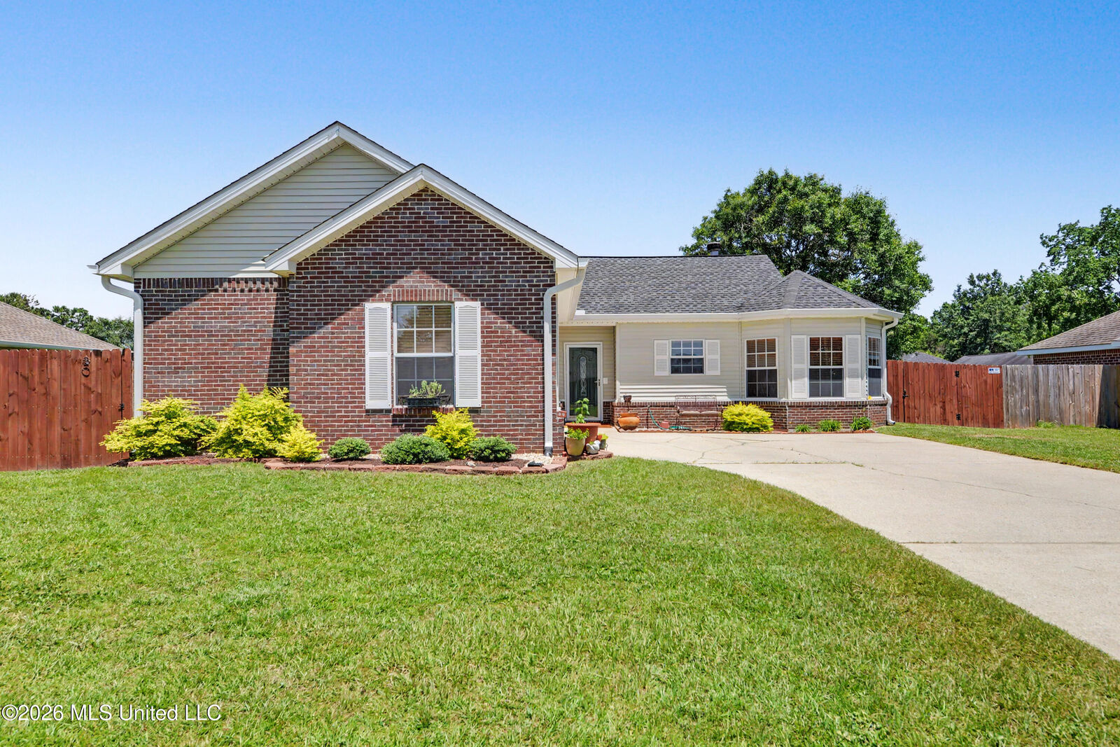 Property Photo:  7713 W Falcon Circle  MS 39564 