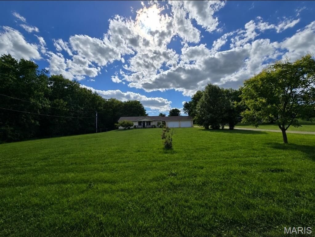 Property Photo: 8752 Old Lebanon Troy Road IL 62294