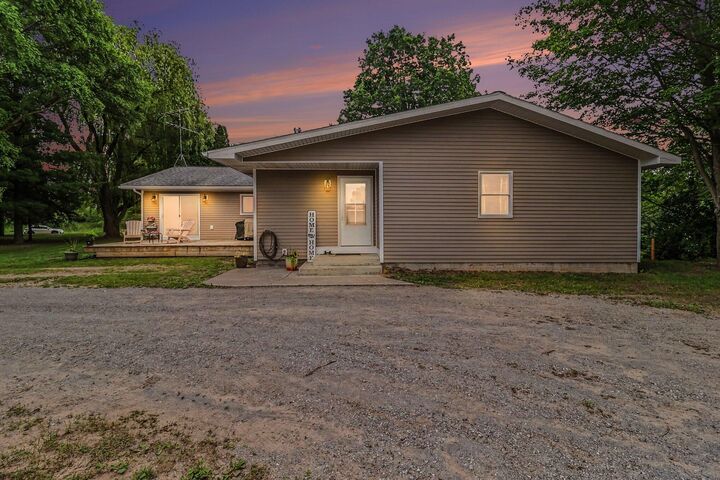 Property Photo: 3585 N 72nd Avenue MI 49420