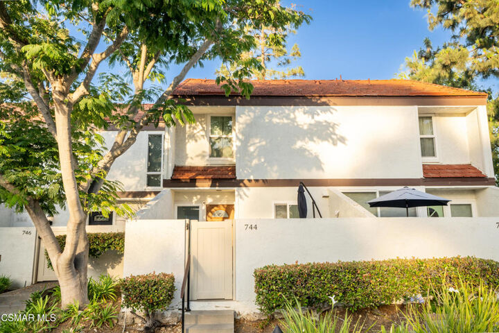 Property Photo:  744 Tuolumne Avenue  CA 91360 