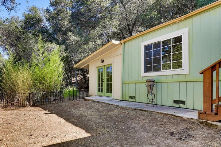 Property Photo:  18368 Harmony Place  CA 95949 