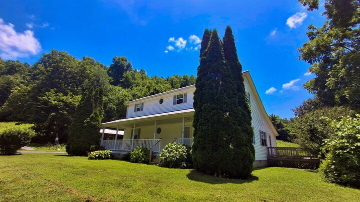 Property Photo: 2260 Lawrence Branch Rd TN 37018