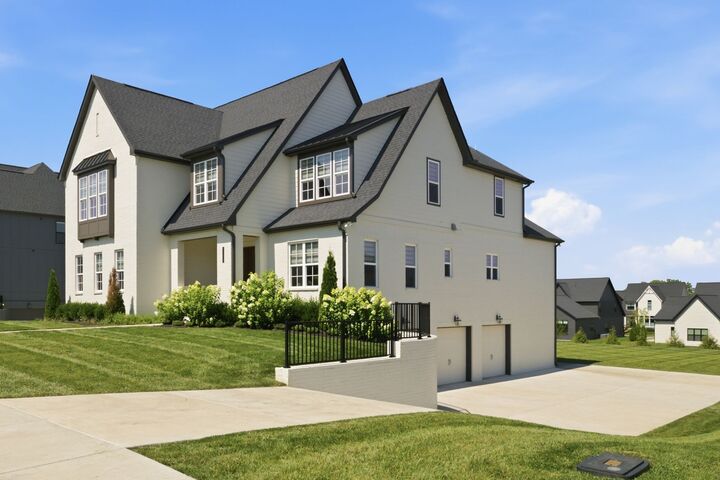 Property Photo:  7125 Newfields Ct  TN 37046 