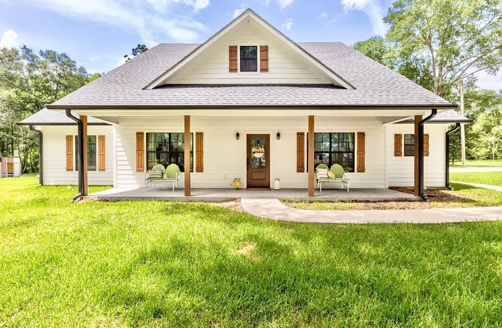 Property Photo: 5276 Fm 326 TX 75901