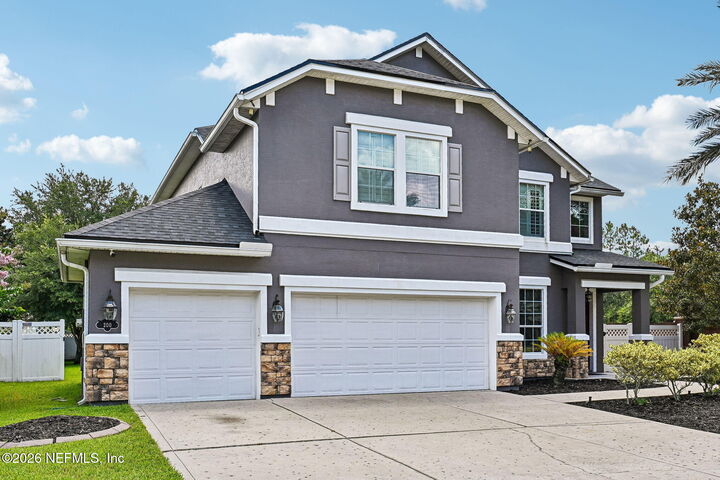 Property Photo:  200 Huntston Way  FL 32259 