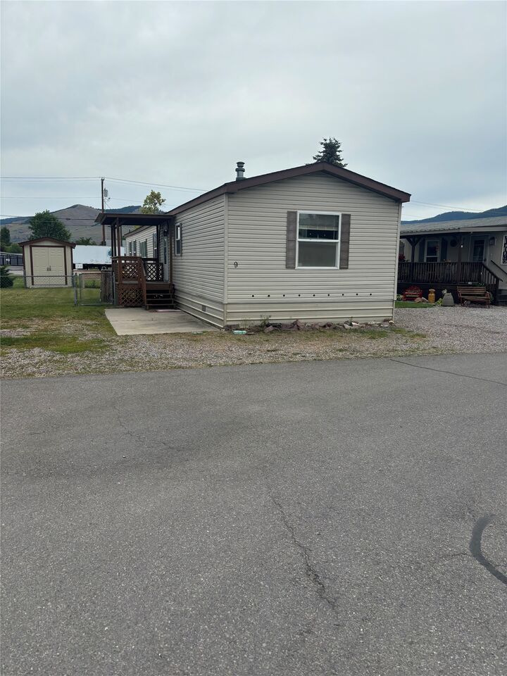Property Photo:  1813 S Reserve Street 9  MT 59801 