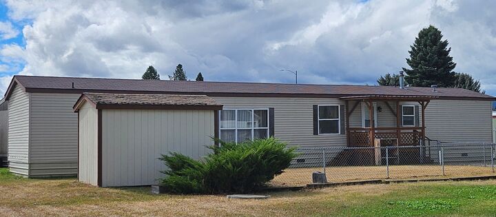 Property Photo: 1813 S Reserve Street 9 MT 59801