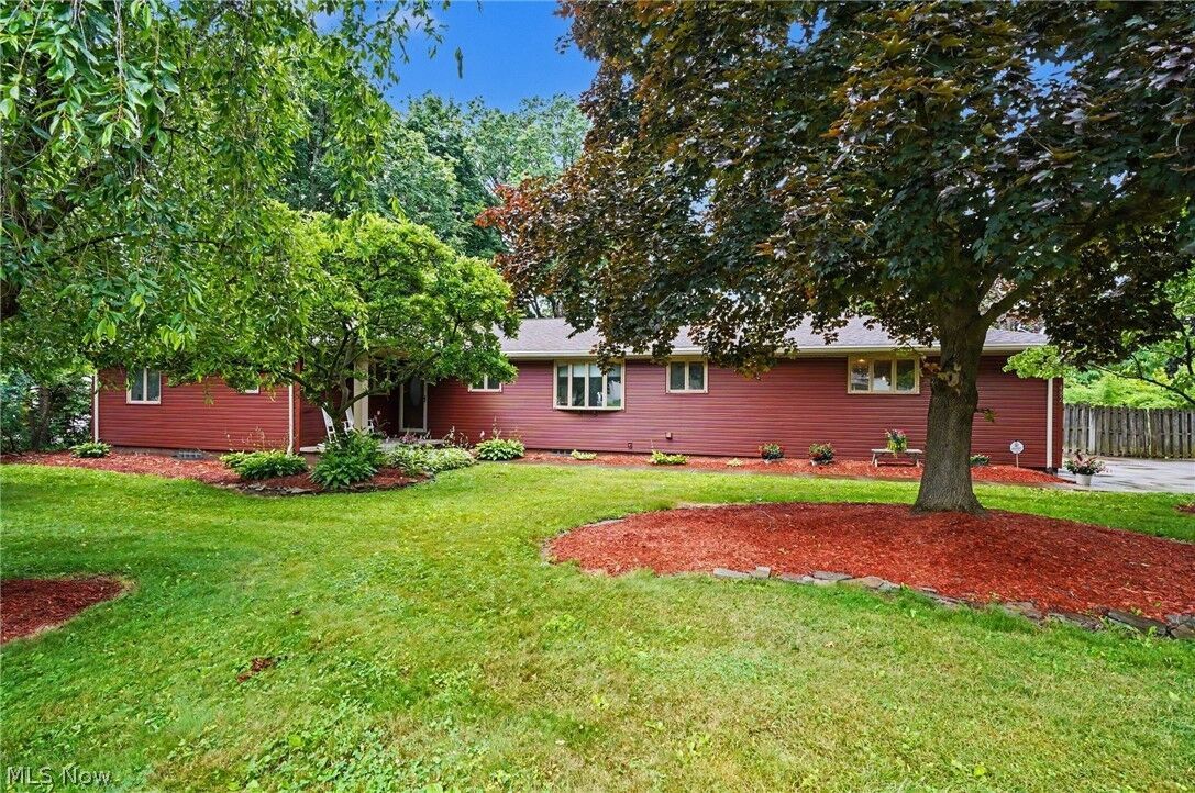 Property Photo:  482 Junior Avenue  OH 44312 