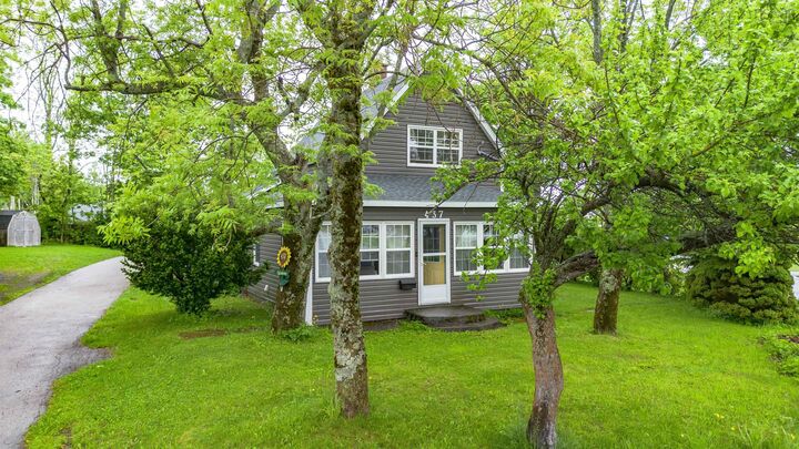 Property Photo: 437 Cabot Street NS B1P 4G8