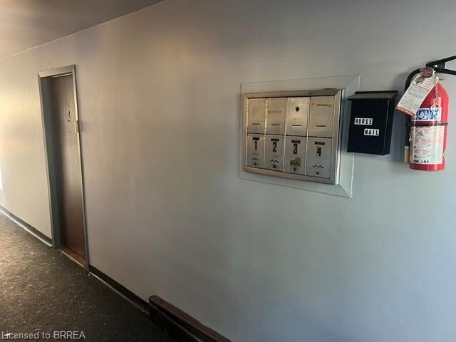 Property Photo:  107 Sixth Avenue  ON N3S 1B1 